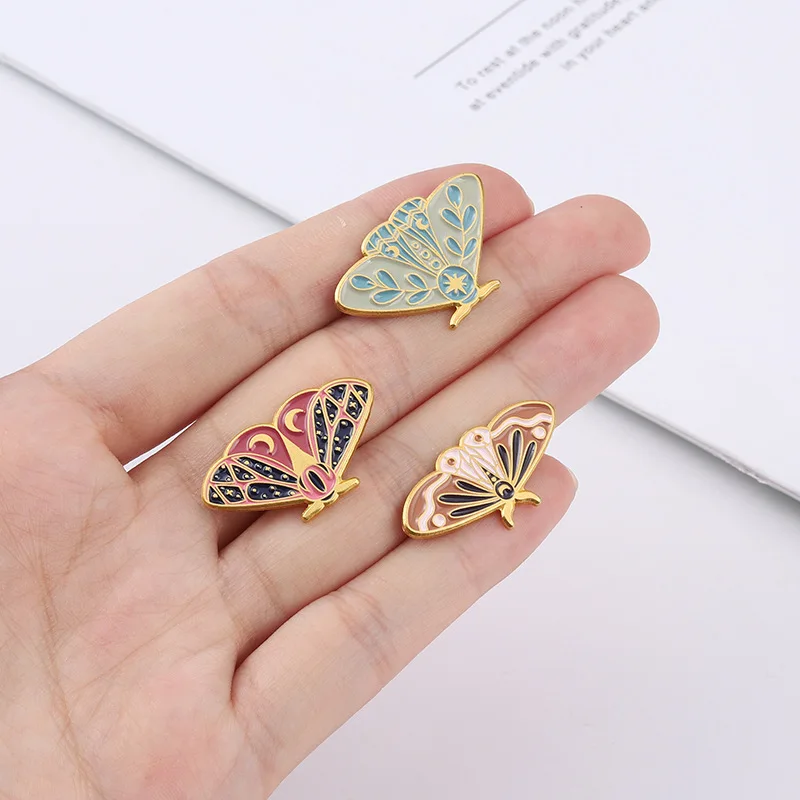 Oem Factory Price Insect Moth Brooch Enamel Custom Lapel Butterfly Pin Badges For Hats