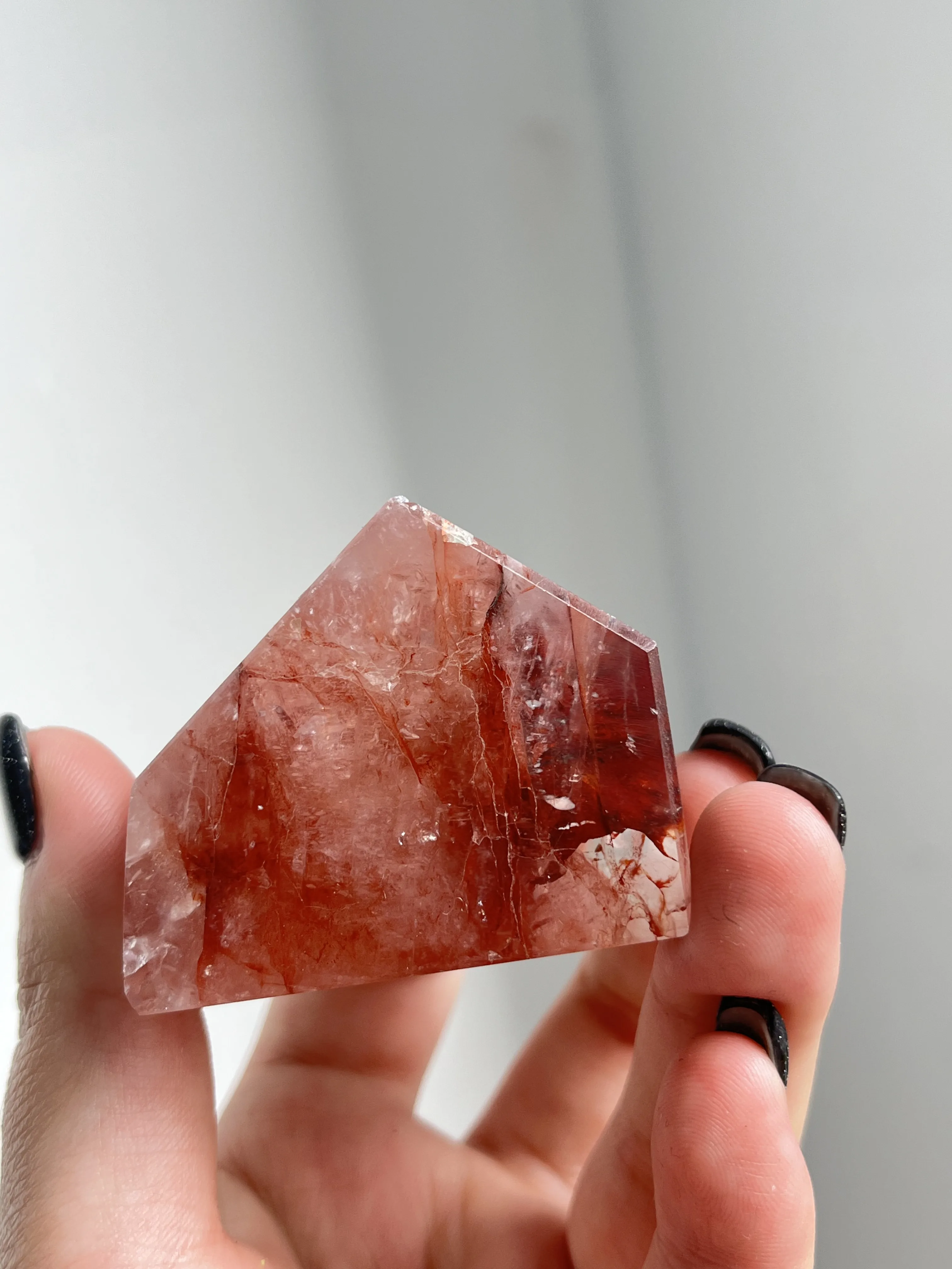 High Quality Red Fire Quartz Crystal Free Form Healing Stones WholesaleNatural Fire Quartz Free Form For Meditation