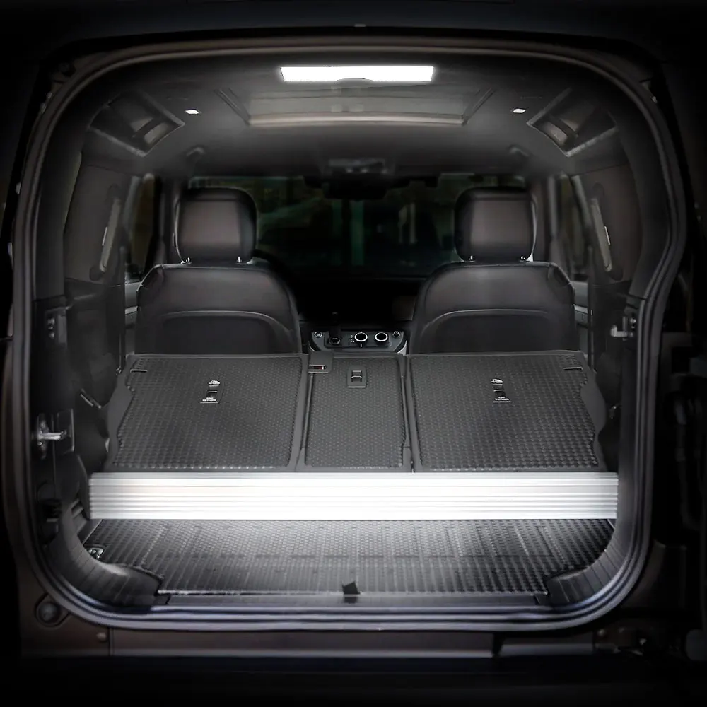 Car Interior Accessories Luxury Design Parts LED Loading Light Rear Trunk Light For Land Rover Defender 90 110