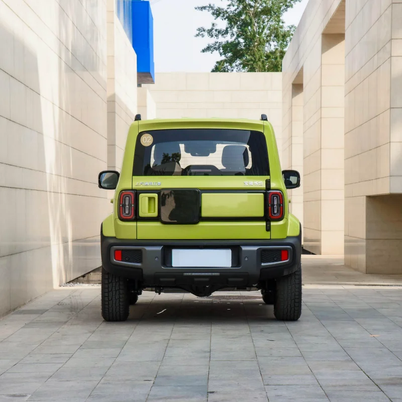 cheap new cars electric suv baojun yep plus high quality cheap 3 door 4 seat SUV wuling baojun yep plus
