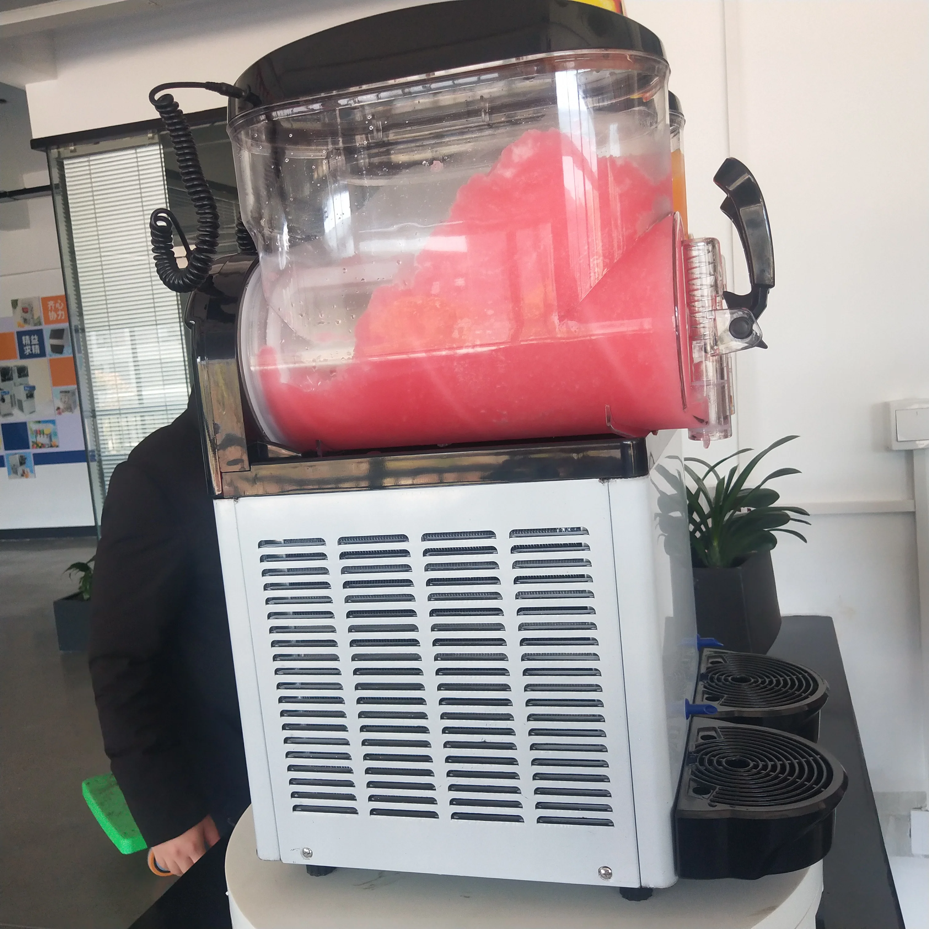 Ice Slash Frozen Drink Making Slushy Maker Margarita Slush Machine