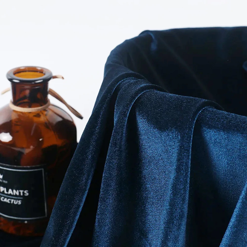 2024 Good quality thickened Korean velvet polyester super soft elastic velvet fabric for women home wear paja tissu velours