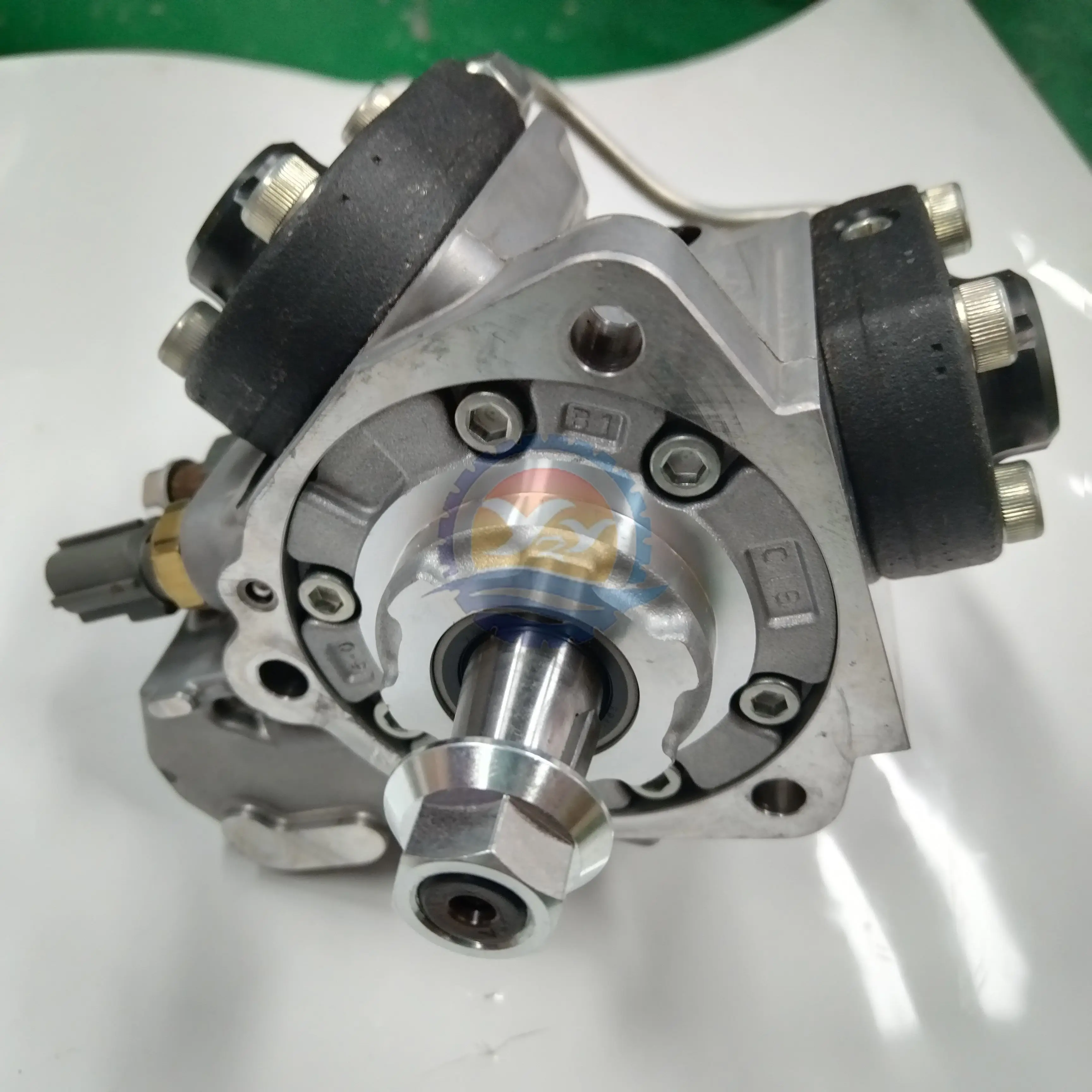 Common Rail Fuel Injection Pump 294050-0760 22100-E0025 Suitable For Hino J08E Kobelco SK350-8 Excavator