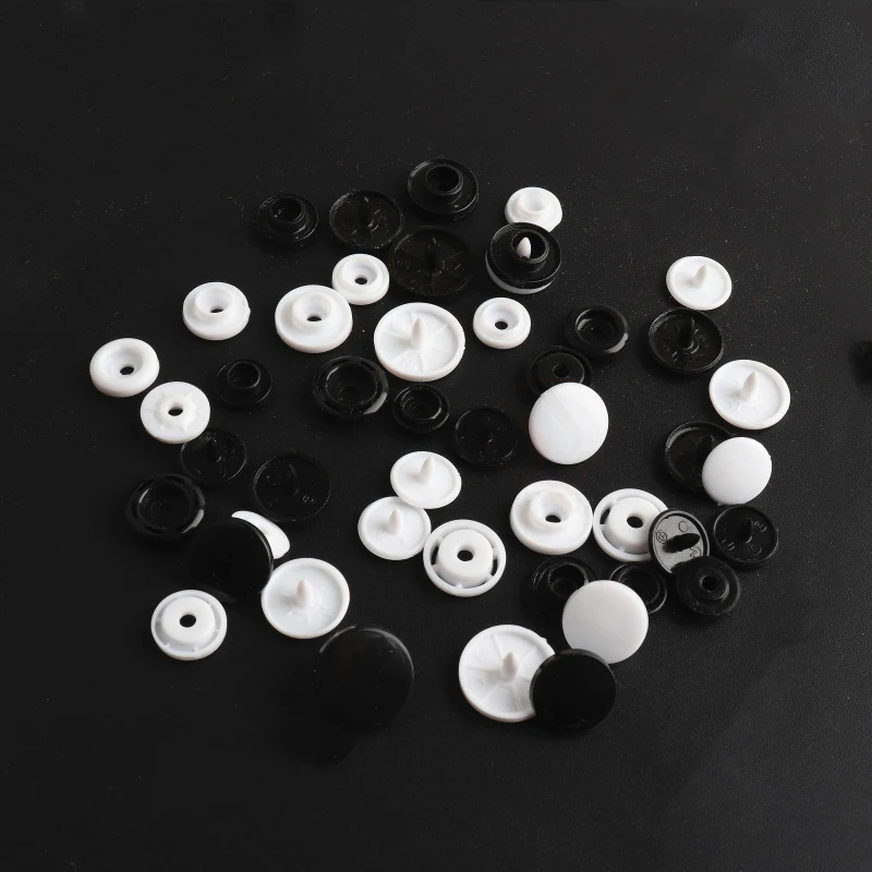 Hot Selling T3 T5 T8 Plastic Button POM Press Snap Button For Clothing