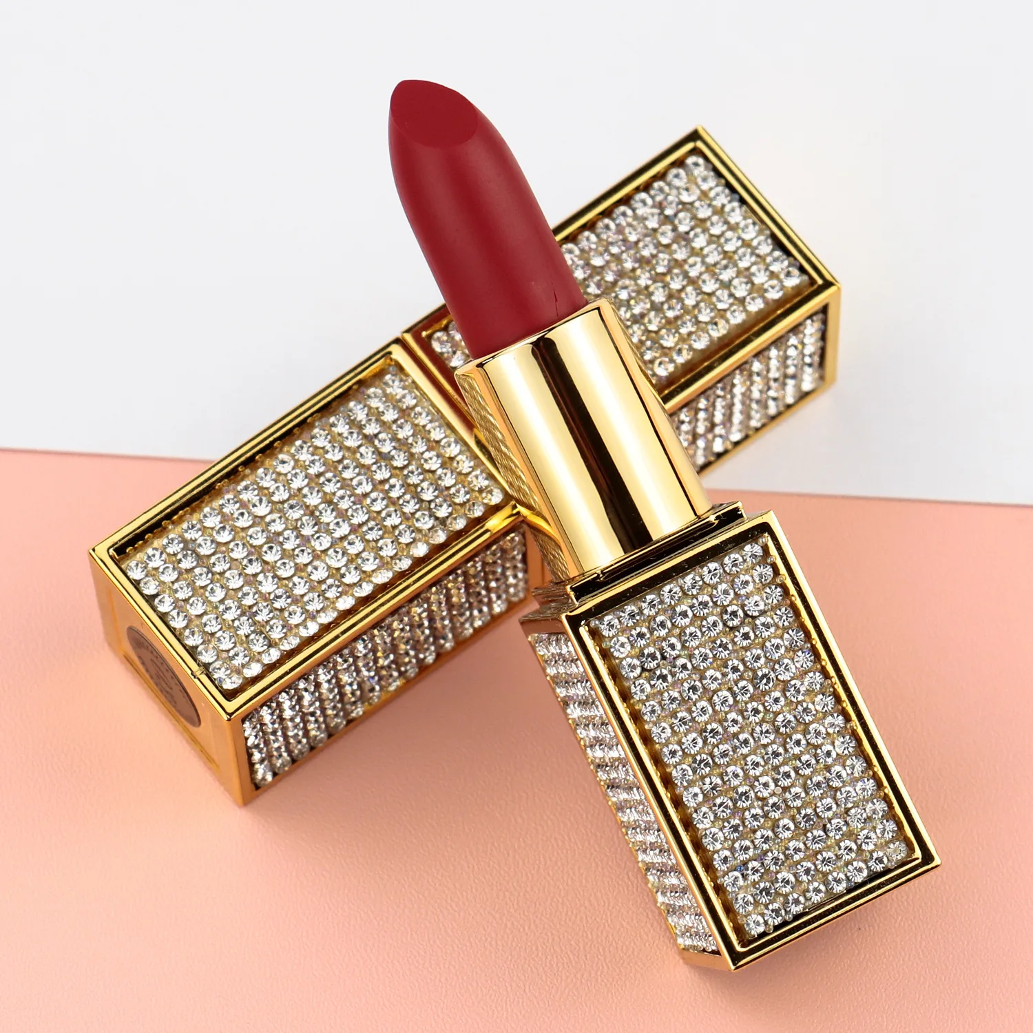 Wholesale Custom Glitter Diamond Lipstick Tubes Nude High Pigment Velvet Lipstick Private Label