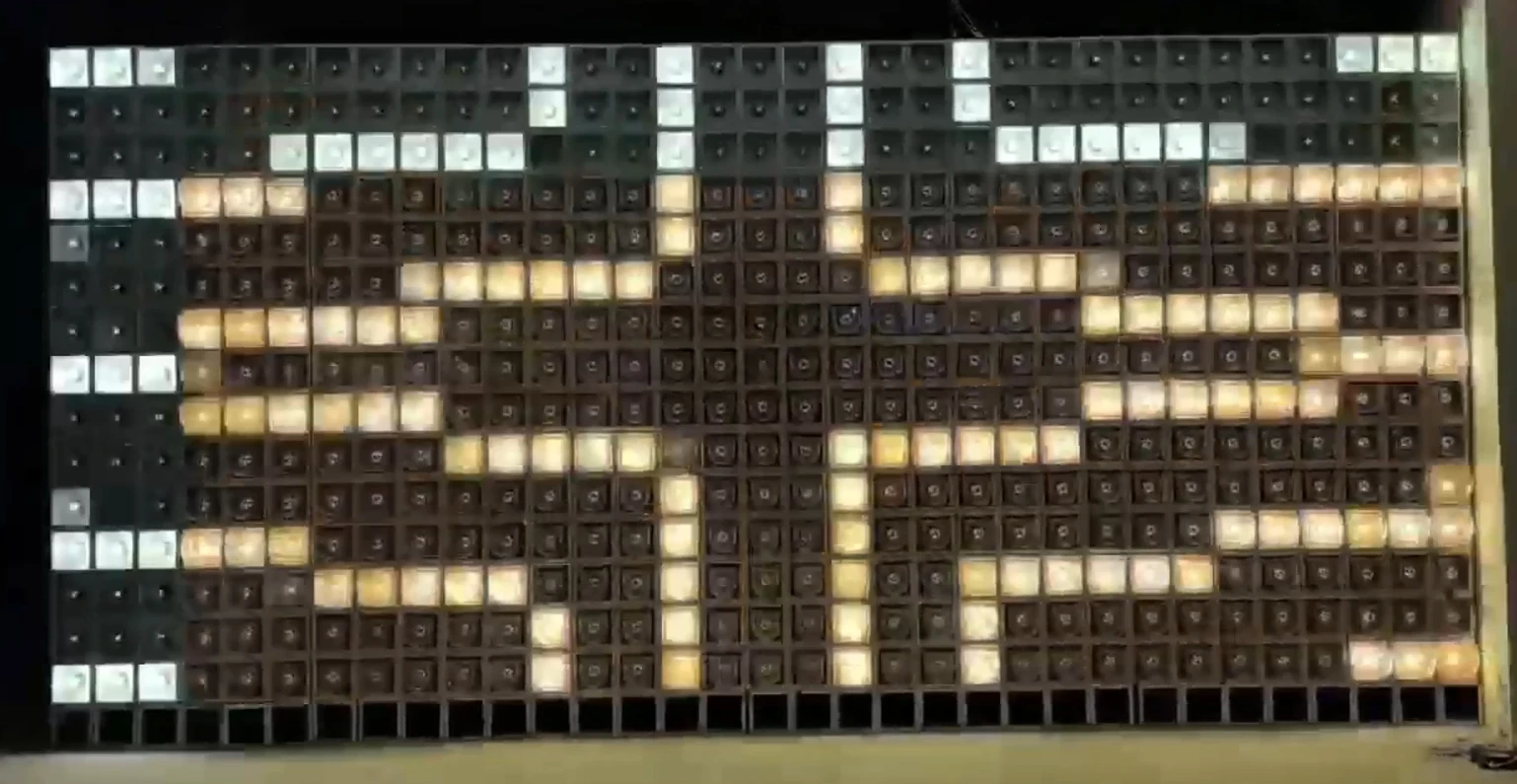 Original Design Kinetic Lighting Wall  Dynamic Wall Light Box  Decoration for Club Hotel Bar