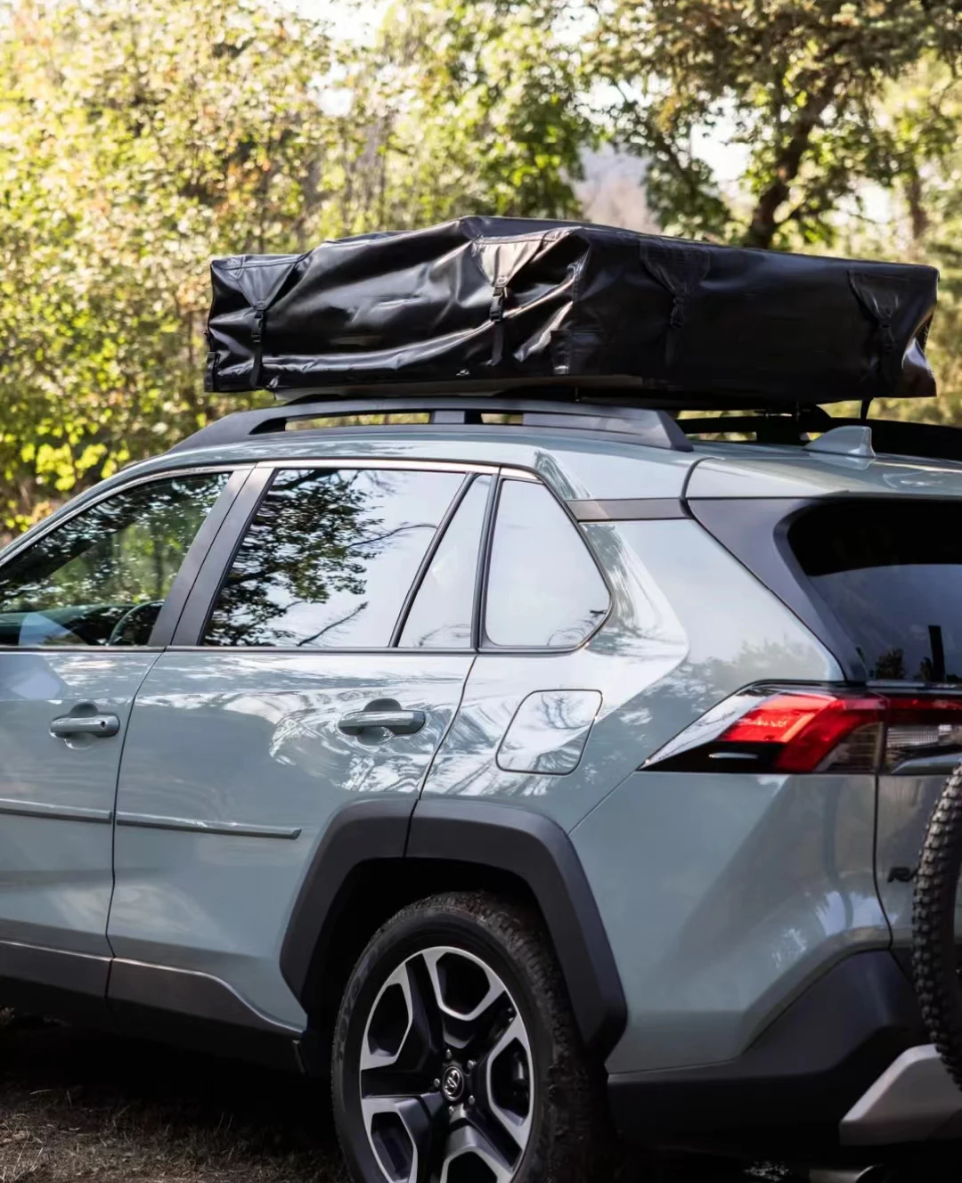 High Quality Wholesale Prime Tech Camping Car Hard Shell Automatic Roof Top square Tent