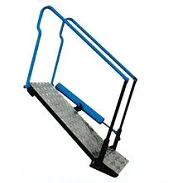 Carbon steel aluminium Stairs Industrial Telescopic 5 Steps Ladders with safety cage For Sale