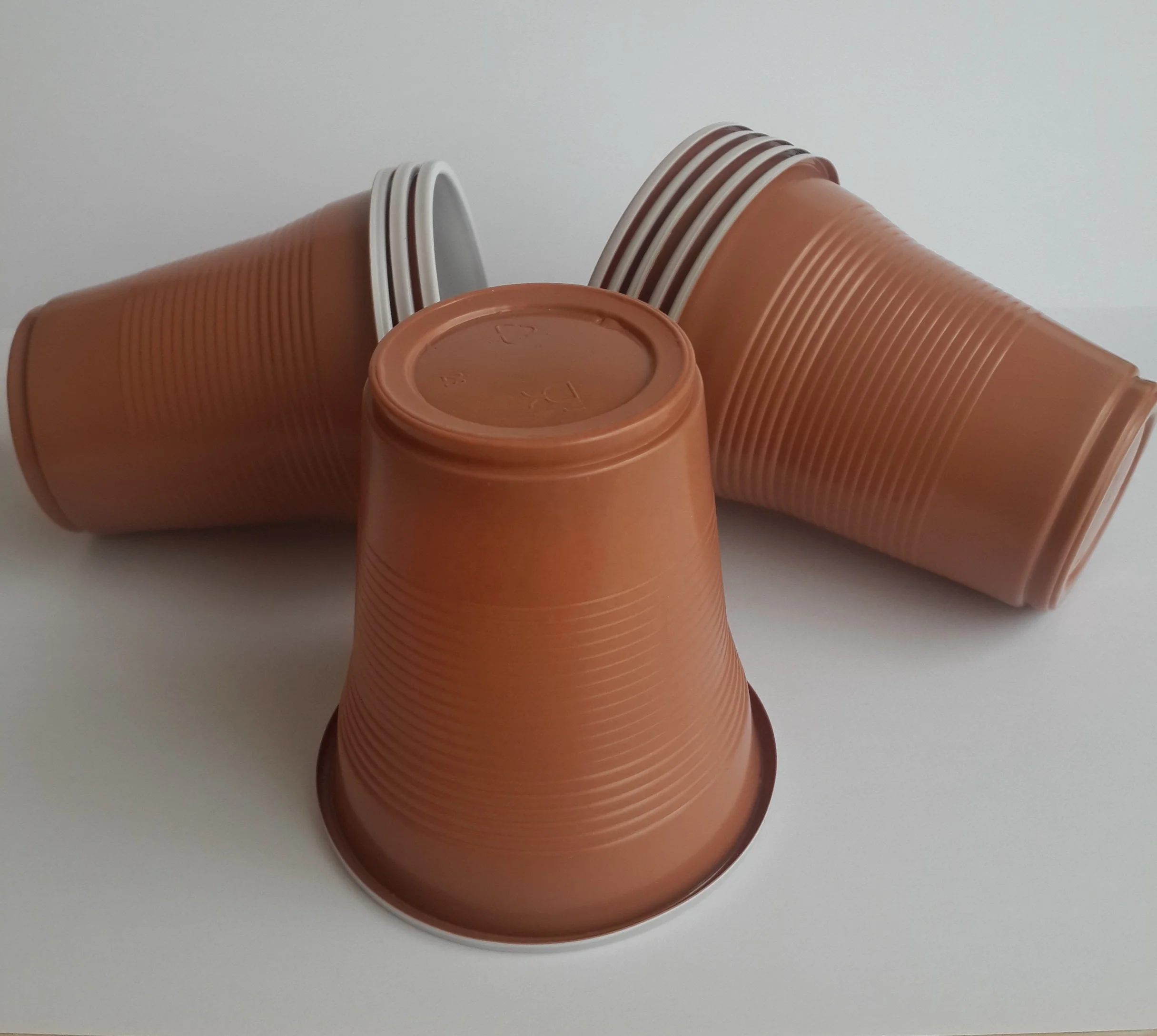 Plastic Coffee Cups 5 oz 150 ml Brown and White Disposable Cups from Turkey