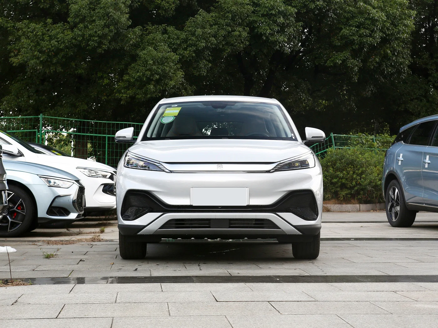 Купить BYD Yuan PLUS компактный 5-дверный 5-местный внедорожник дальнего действия 430 км электромобиль небольшие электромобили новые энергетические автомобили производства Китая