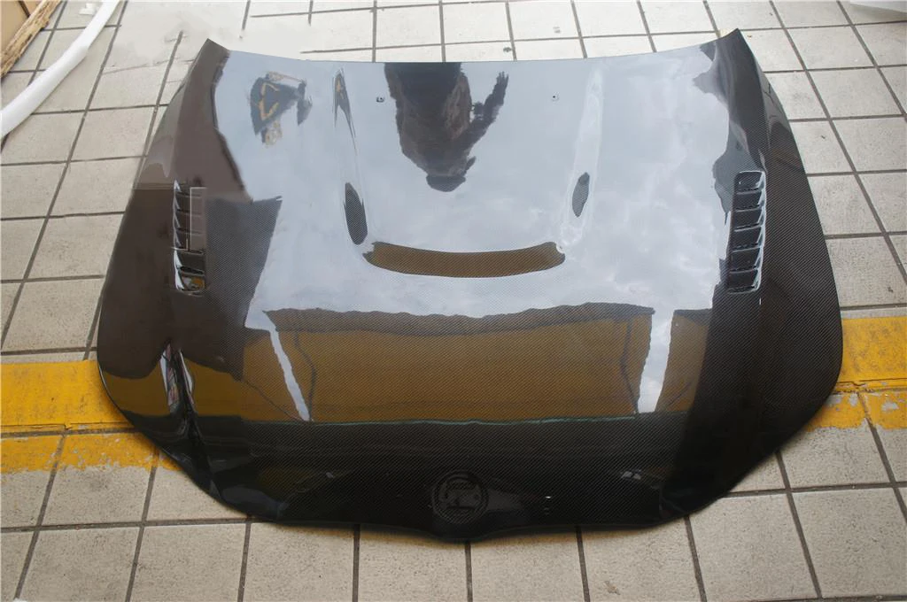 Auto Car Front Bumper Body Kits for 2018 2019 2020 OEM PARTS Plastic Material