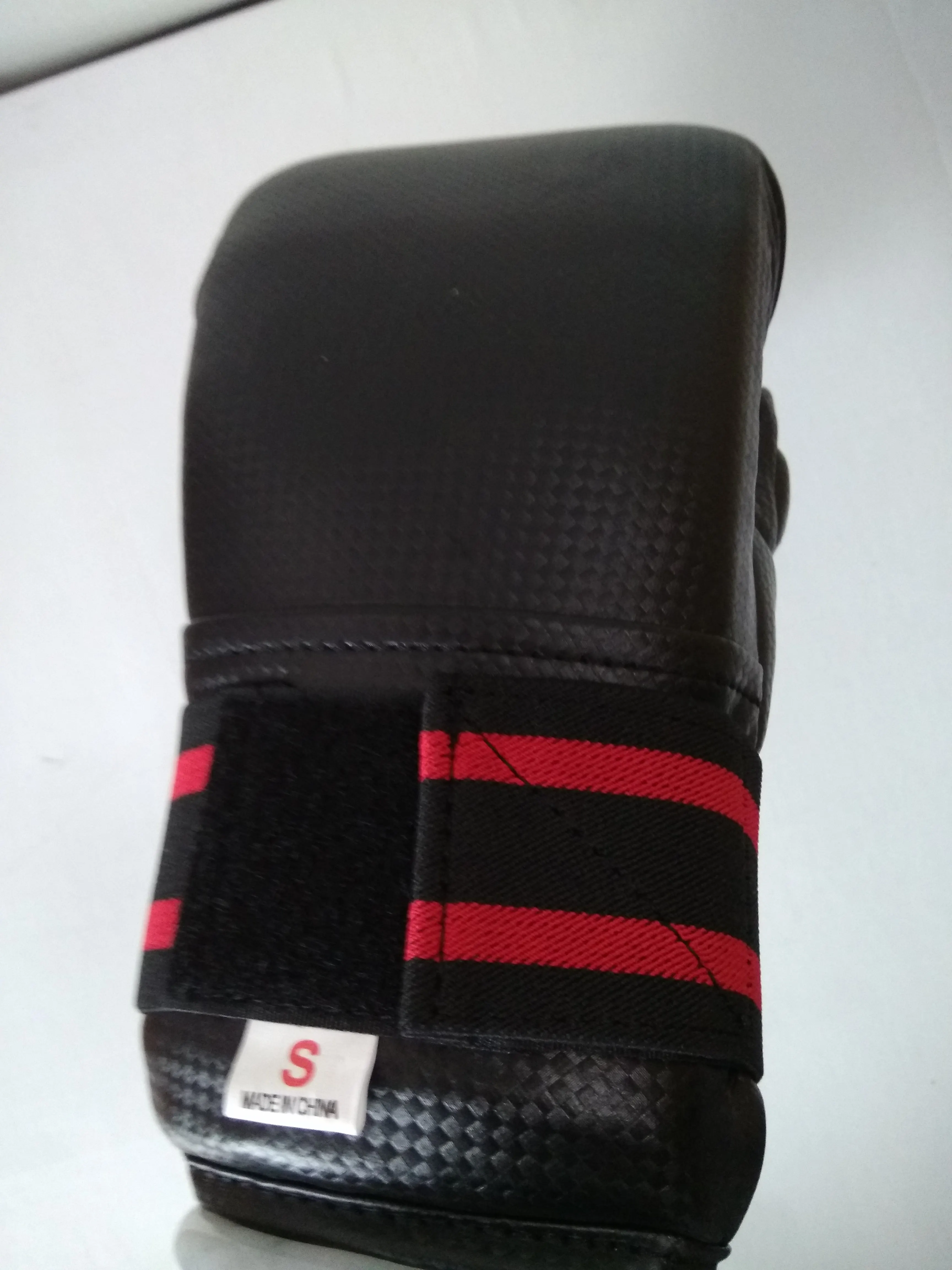 Action Sparring Boxing MMA Baggloves  by Century Martial Arts Hand gear Info and Assembly Karate Taekwondo Muay Thai Bag Mitts