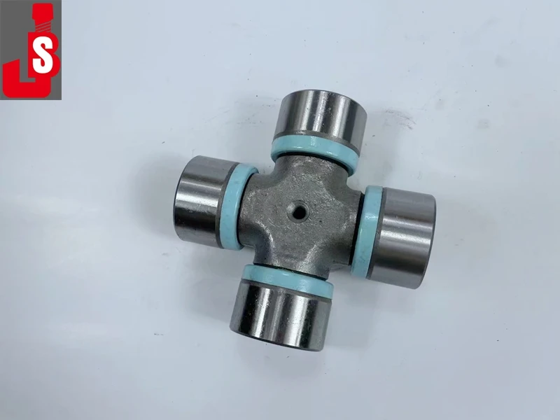 universal joint for SINOTRUK HOWO SHACMAN F2000  SITRAK STR AXLE  OE NO 99114310125 SIZE 52*133MM