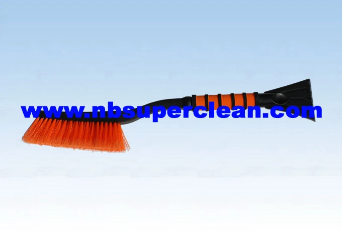 48cm Soft PET bristle snow brush for car cleaning with Ice shovel