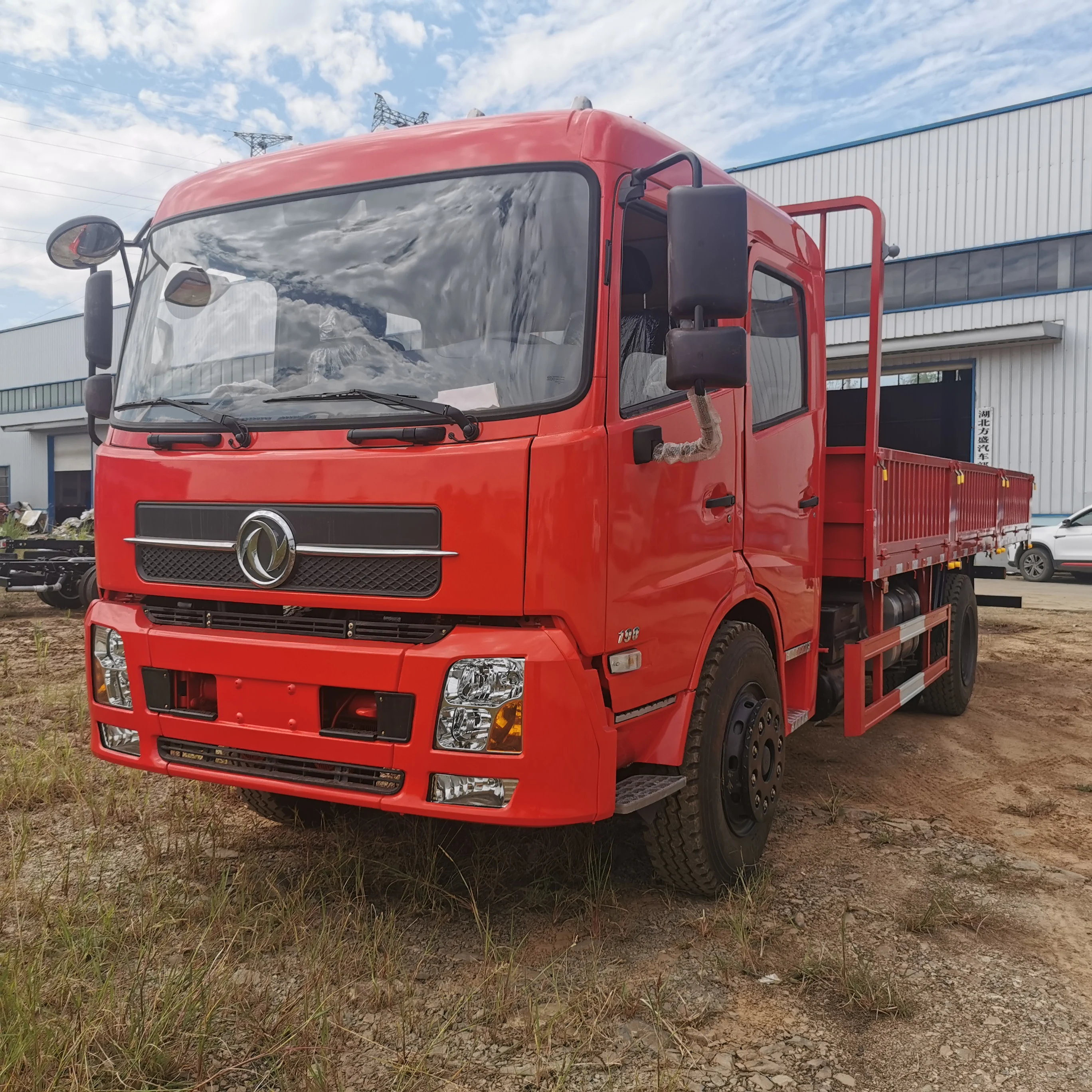 DONGFENG KingRun KD5-923-012J (210HP Cargo chassis) medium-duty truck