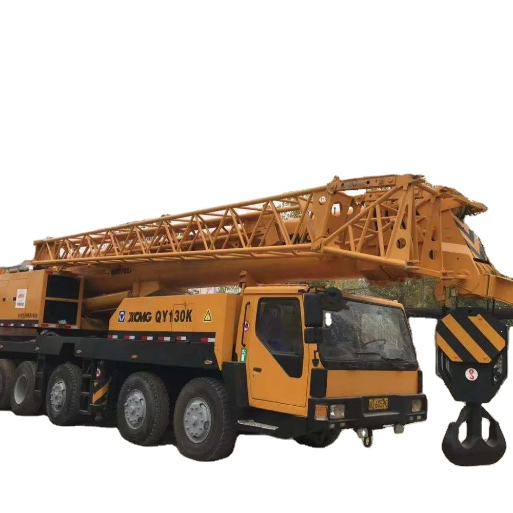 Used XCMG 5 booms QY130K 130 ton truck crane with low working hour