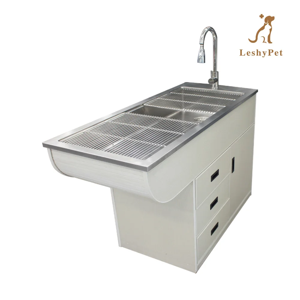 Leshypet High Quality Wood-based Material Veterinary Table Vet Treatment Table with Water Faucet
