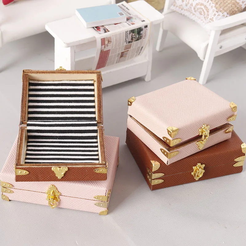 Miniature model storage suitcase retro box mini model 1 12 ob11DIY dollhouse