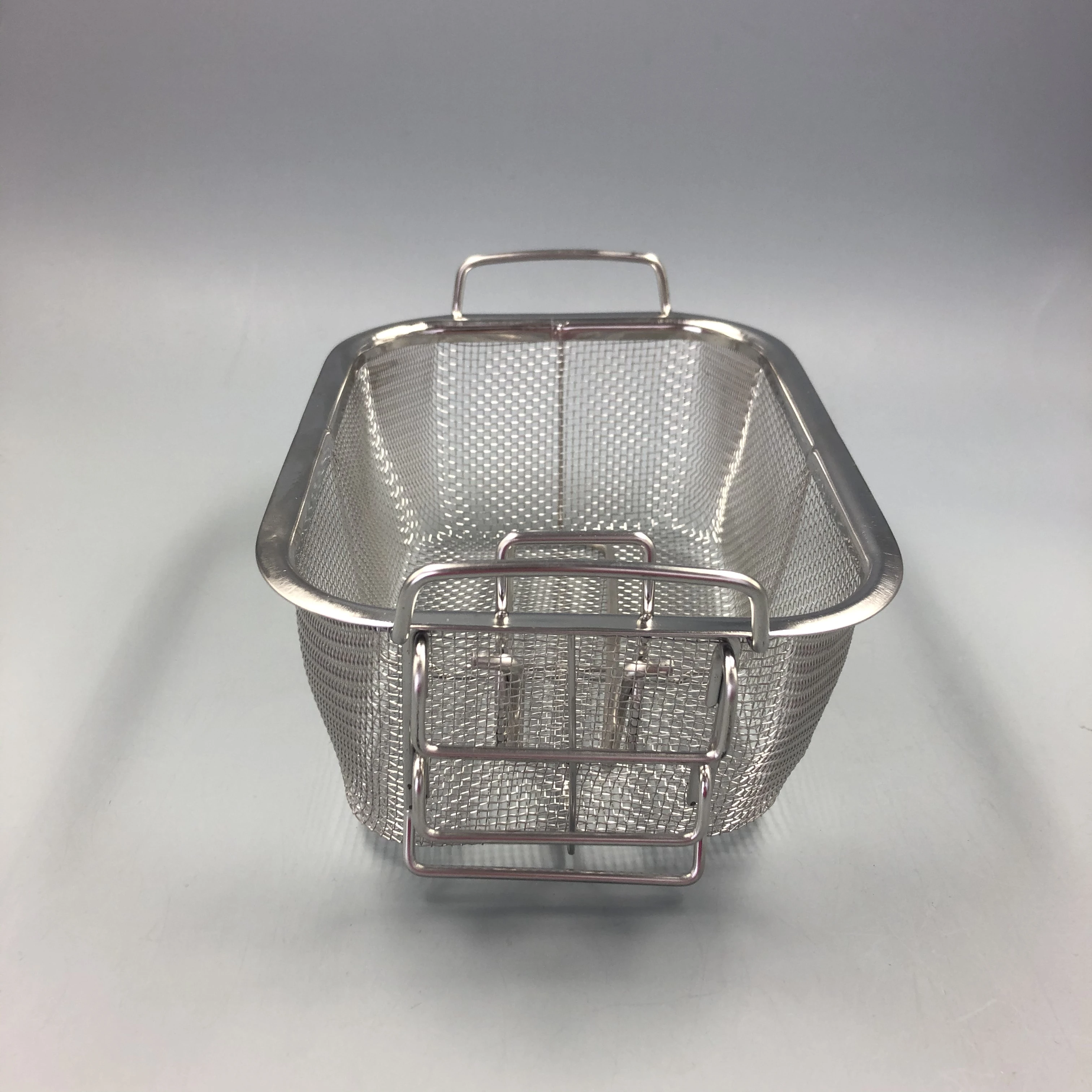 Wholesale High Quality Fruit Large Baking Stainless Steel Mesh Basket