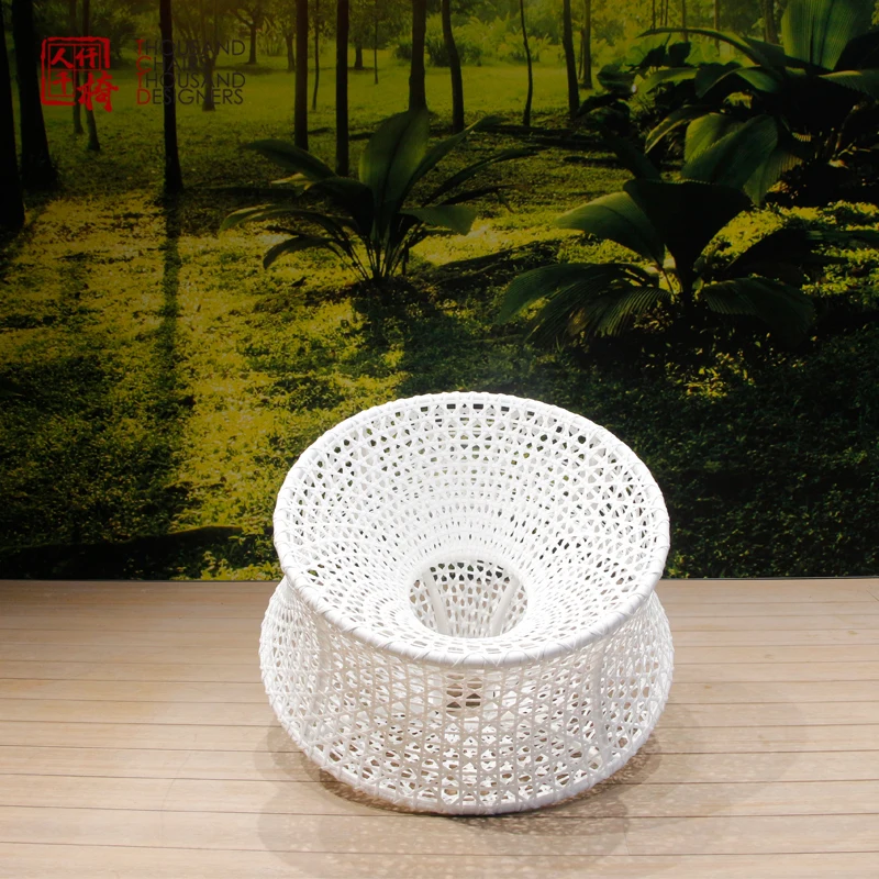 Tctd Fashion Style Outside Patio Furniture White Outdoor Swivel Rocking Chair Eco-friendly Garden Rattan Aluminum Chairs