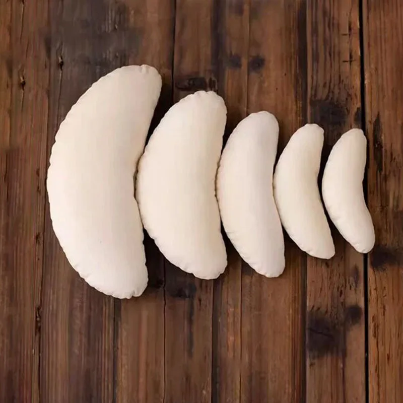 Five-piece set of newborn photography props baby products  baby pillow  photo studio photo auxiliary props  moon-shaped pillow