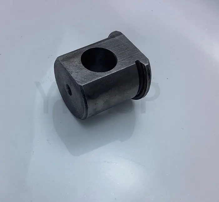 Втулка YNRSP 9F7101 (9F-7101) с обжимным кольцом для тракторов 561B 561C 955C 977D D4D D4E SR