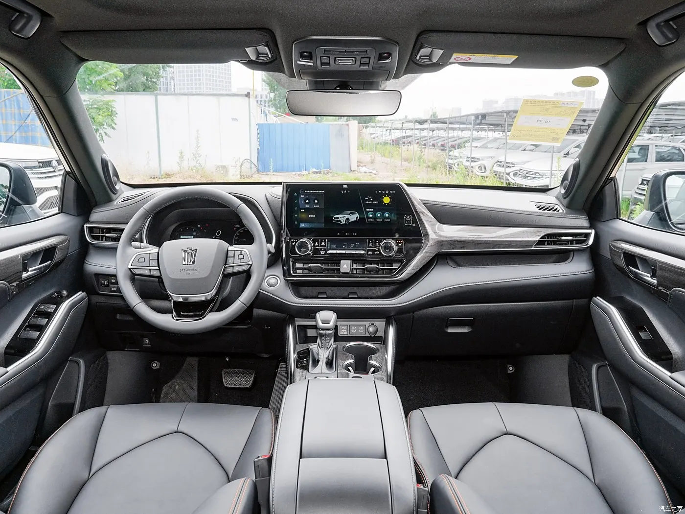 2024 Toyota Crown Kluger среднеразмерный внедорожник Гибридный 2.5L 189HP L4 правостороннее рулевое гибридное топливо оптовая цена Подержанный автомобиль