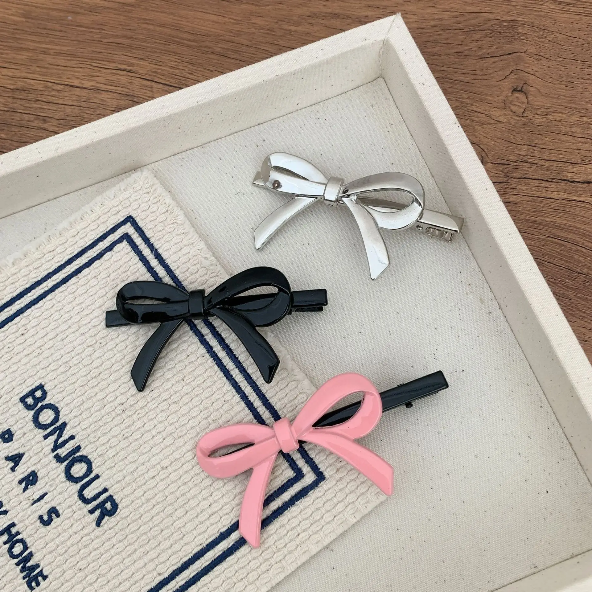 Sayoung Oem/Odm  Korean New Style High Quality Metal Bow Hairstyle Daily Use Salon Makeup Hair Clips