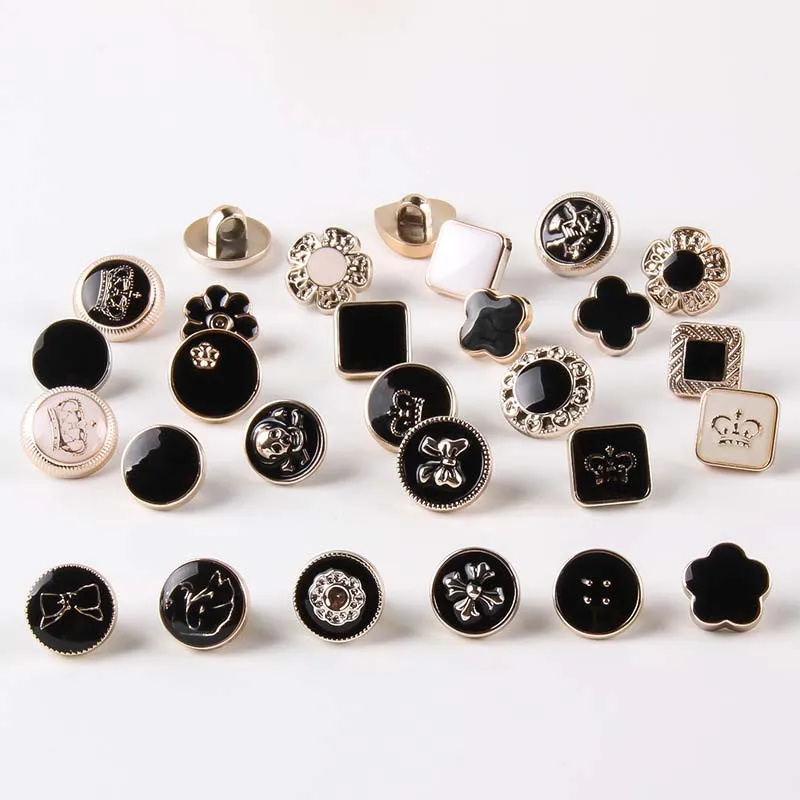 Shape Dress Coat Shank clothing Gold Simple with Lacquer Flower Factory custom logo brand Garment Round 3D plastic button