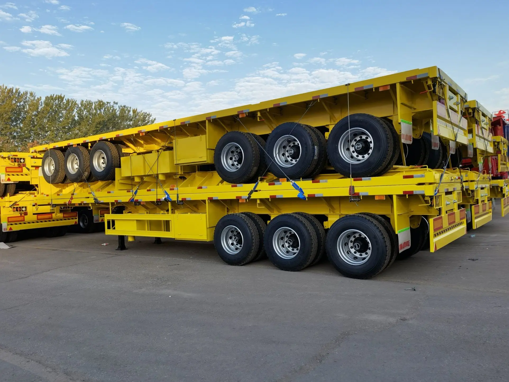 Best Price 30 40 50 Ton 2 3 4 Axles 48 Ft 40 Ft 20 Ft Flatbed Trailer for Sale