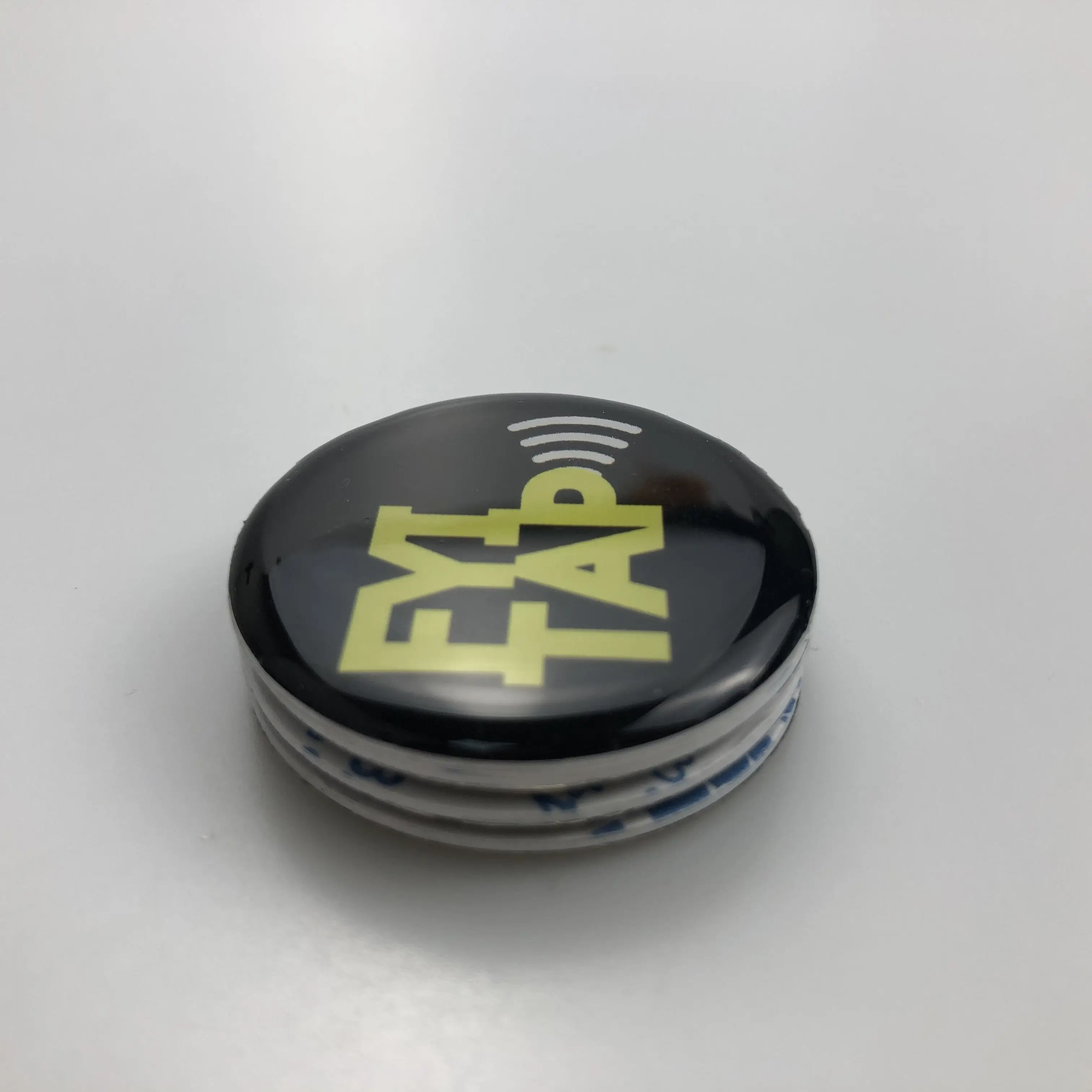 NFC coin tag custom printed logo smart anti metal sticker nfc labels rfid epoxy tag for phone social media