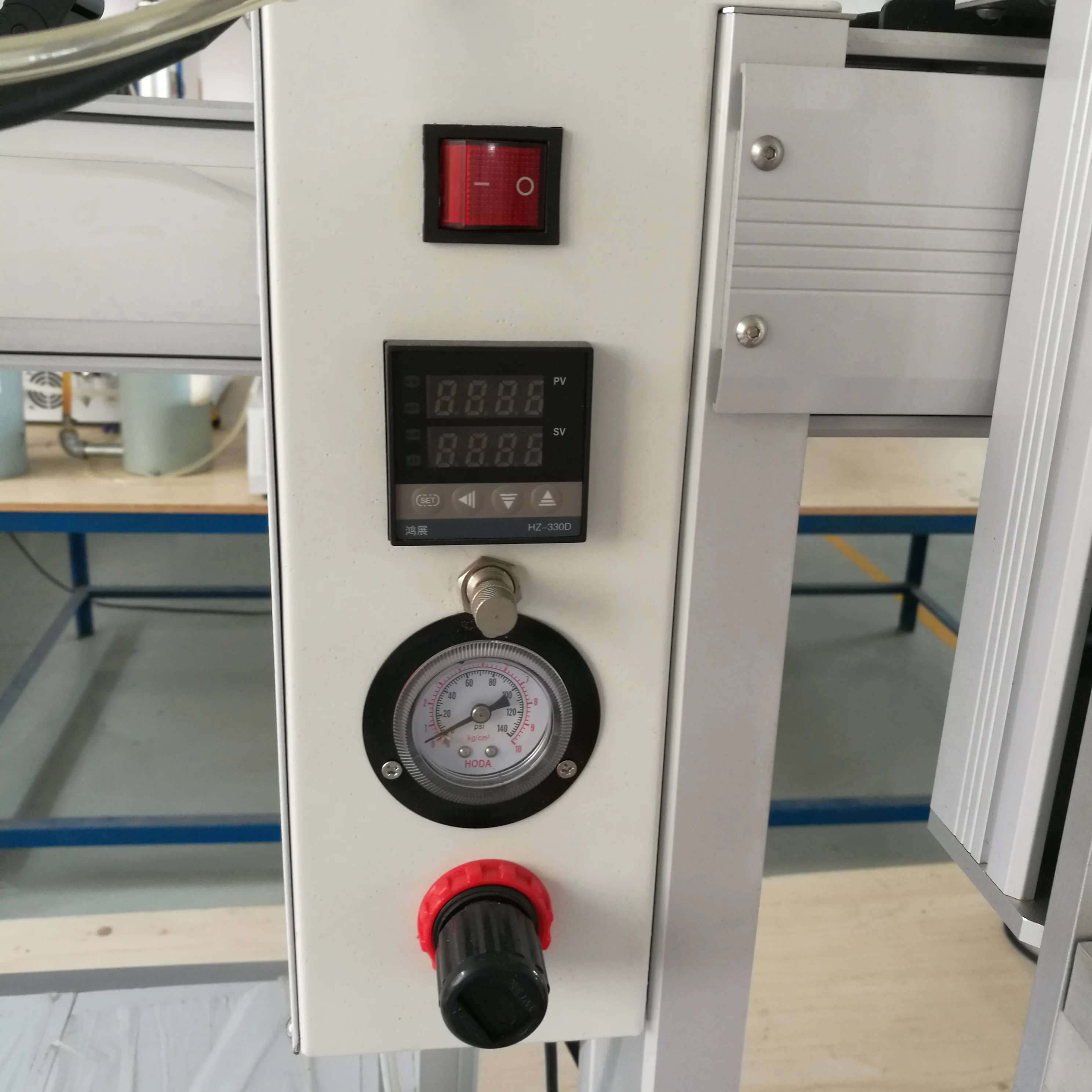  Небольшая машина для дозирования термоплавкого клея высокая точность и скорость