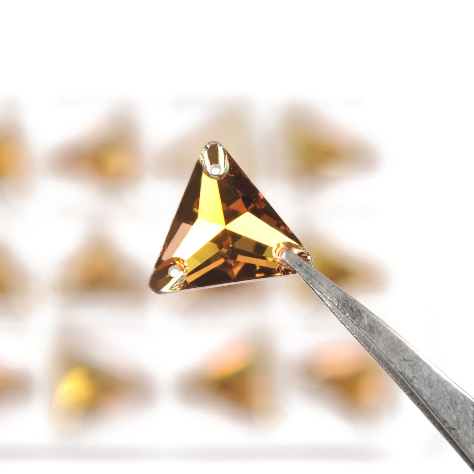 YANRUO 3270 Crystal Triangle Sew On Crystal Stones K9 Crystal Rhinestones Glass For Clothes Bag Shoes