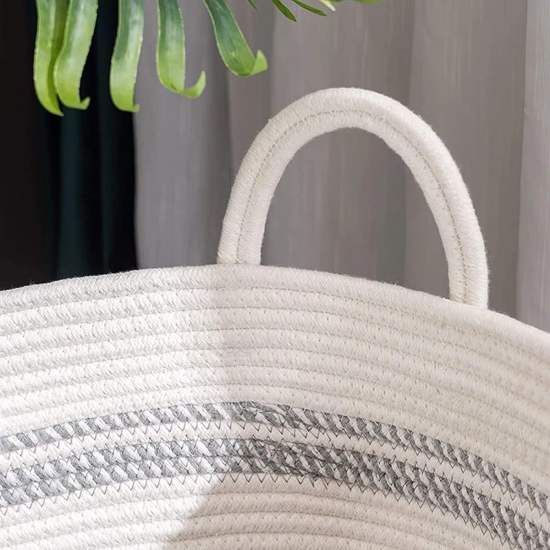 Large Capacity Laundry Hamper Woven Basket with Handles Bedroom Storage Basket for Blanket Clothes and Toys