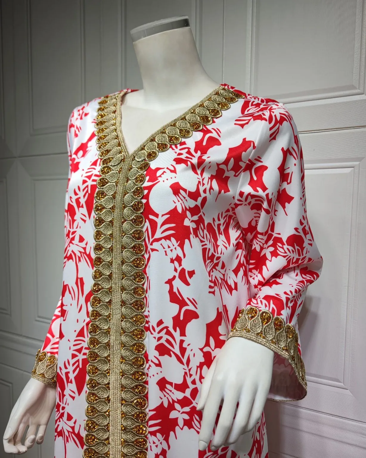 2022 new arrival Muslim clothing Arabic women abaya dress red white flower print diamond Moroccan dresses