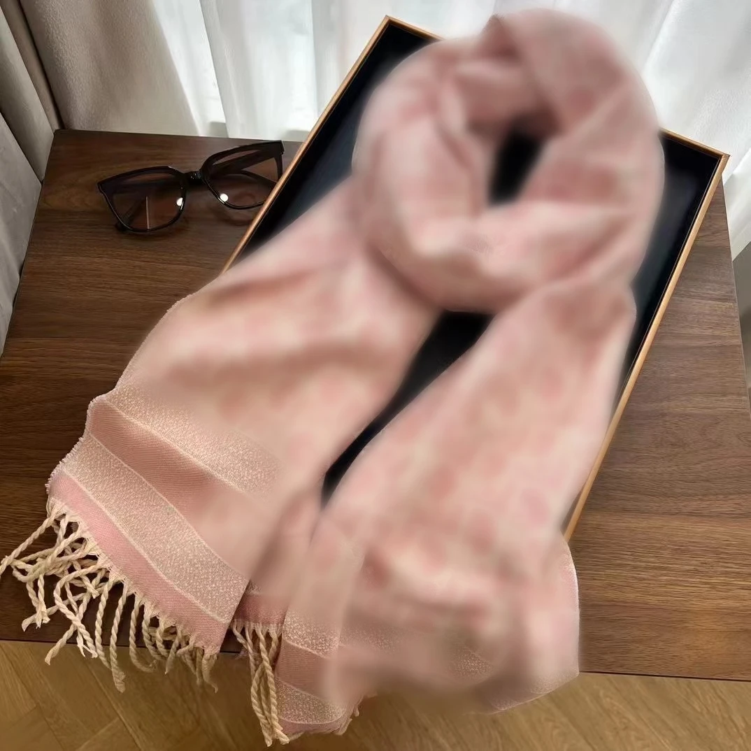 Wholesale designer ladies scarf winter warm knitted scarves shawls wool cashmere luxury scarf for women