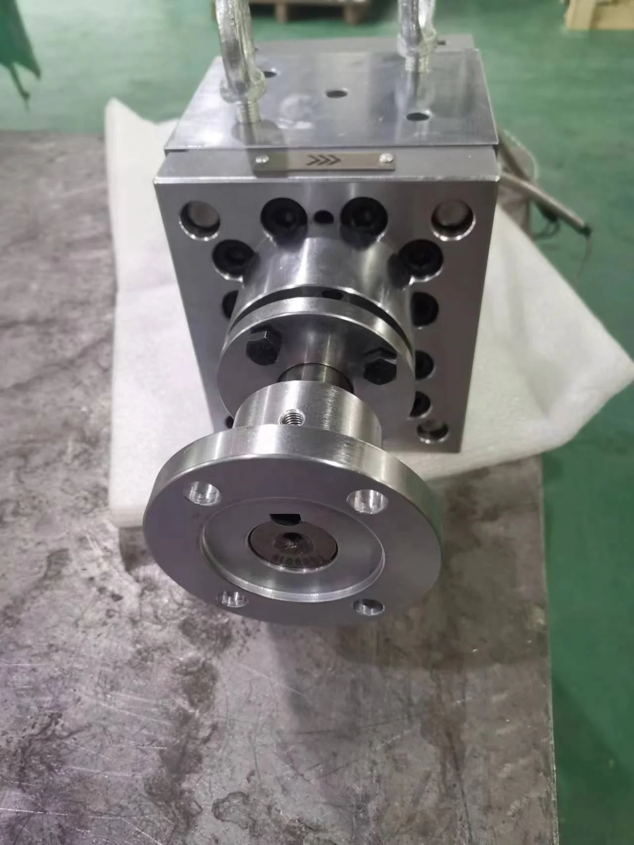 melt pump for laboratory cast extrusion with 2 layers to produce PE PP PLA etc