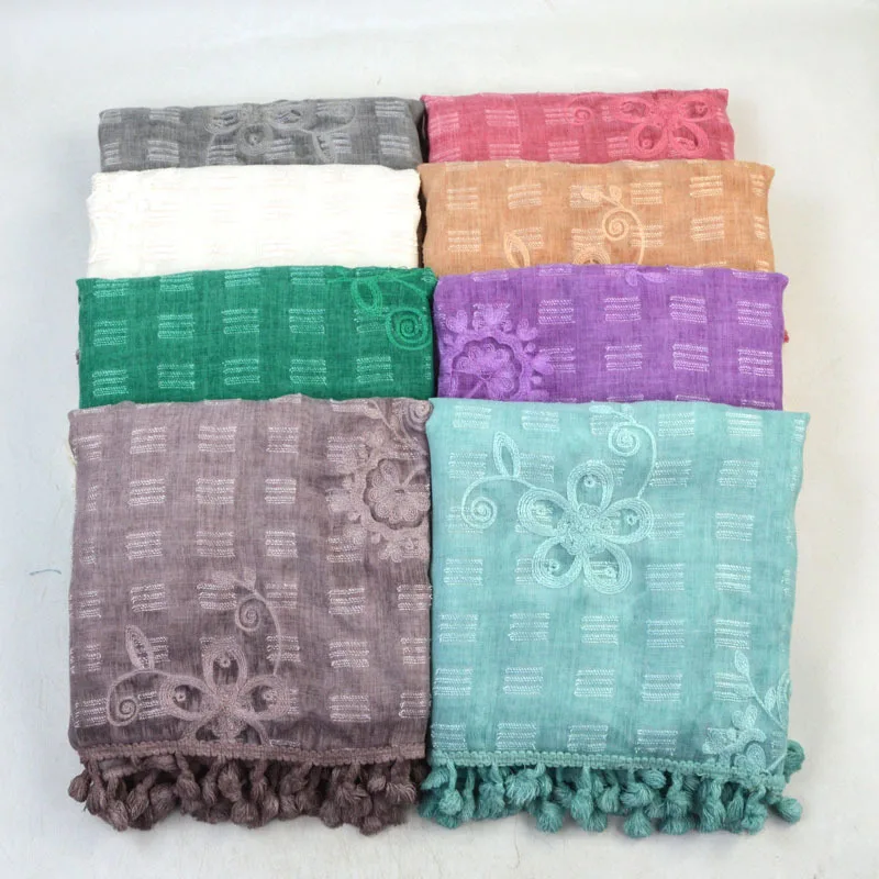 
Spring and summer new printed small silk scarf wild sunscreen decoration scarves simulation silk scarf wholesale spot 