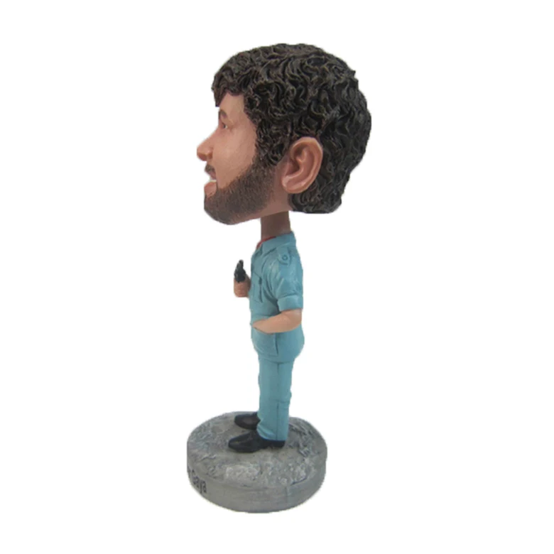 Free Sample cheap price custom resin bobblehead dolls