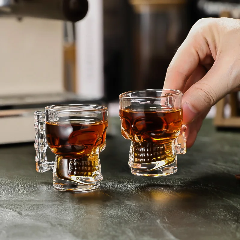 Creative Skulls Handle Shot Glass Perfect Crystal Whisky Cup Skeleton Design High Quality Whiskey Glass