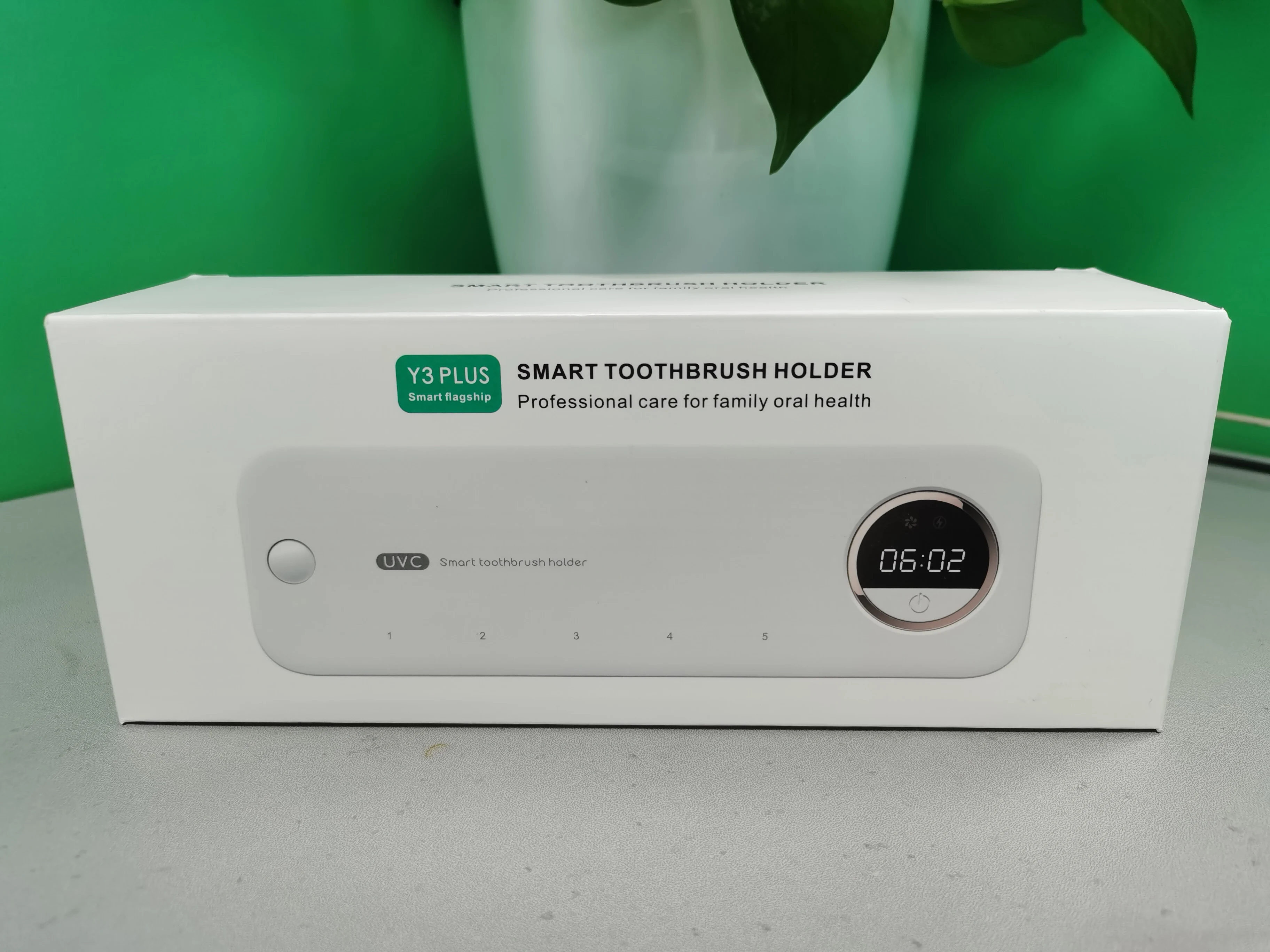 2024 Wall-Mounted ABS UVC LED Toothbrush Sanitizer Home Use Bathroom Accessory for Sterilization toothbrush holder