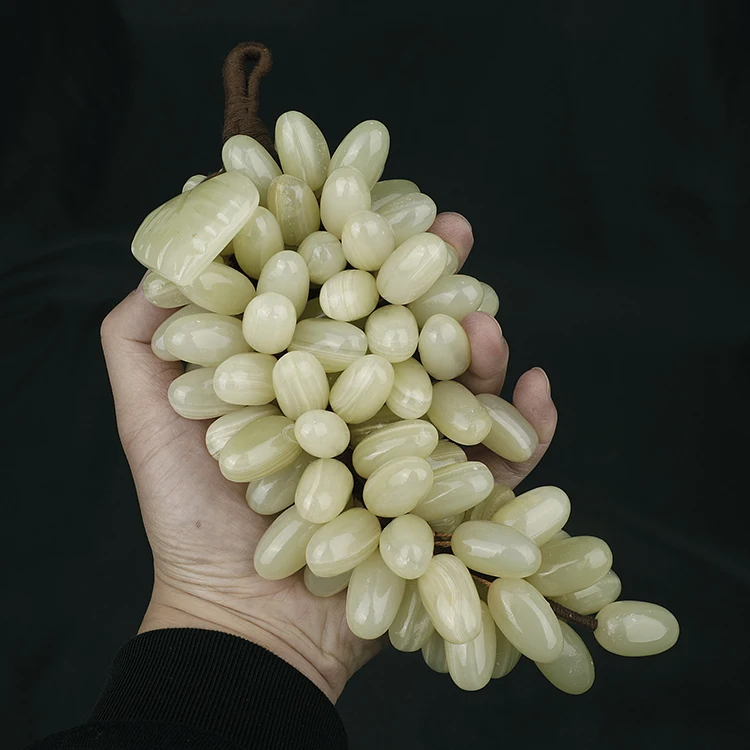 100pcs Modern Natural Green Heart Leaf Afghan Jade Grape Leaves Grapes Home Decoration