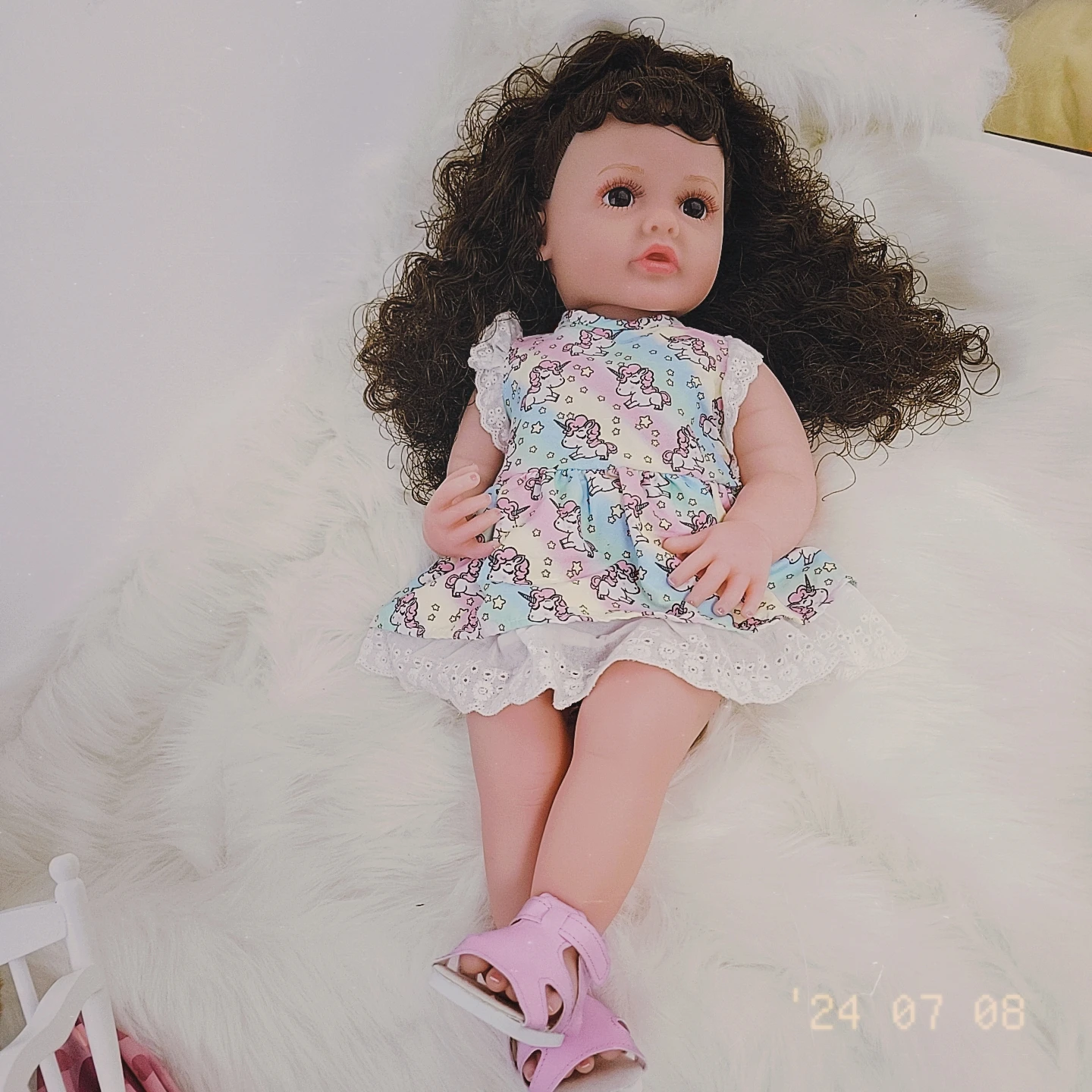 Lifelike Reborn Baby Dolls 22 Inch Soft Body Realistic Newborn Full Body Vinyl Anatomically Correct Real Life Baby Dolls