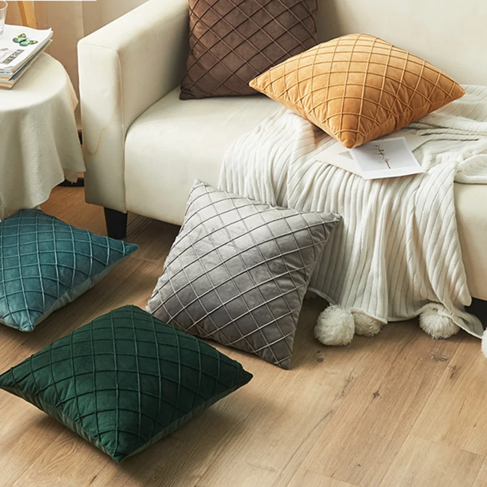 New hot wholesale nice design many colors ready European model room velvet lattice diamond fashion ins pillowcase cushion cover