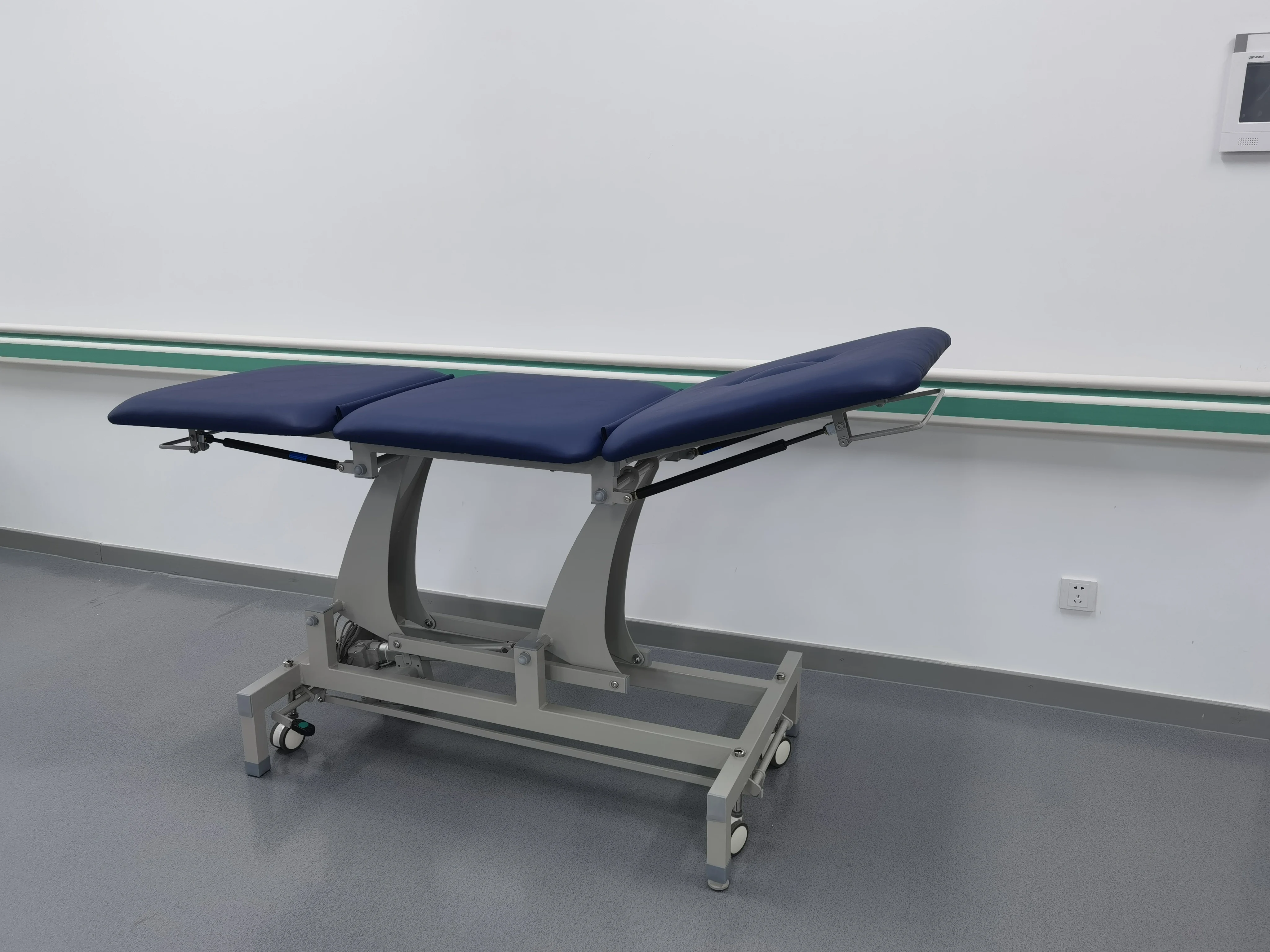 Hospital equipment 3 Section Hi-Low Electric Examination Medical Couch YD-308