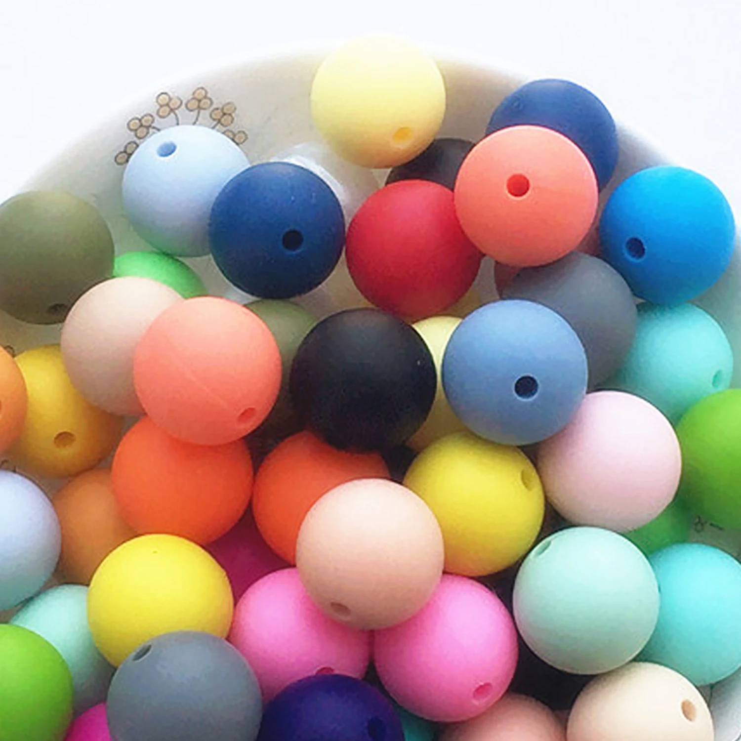 Promotion Easy String DIY Nipple Chain Jewelry Accessories Beaded Pen Wholesale 15mm Round Silicone Beads