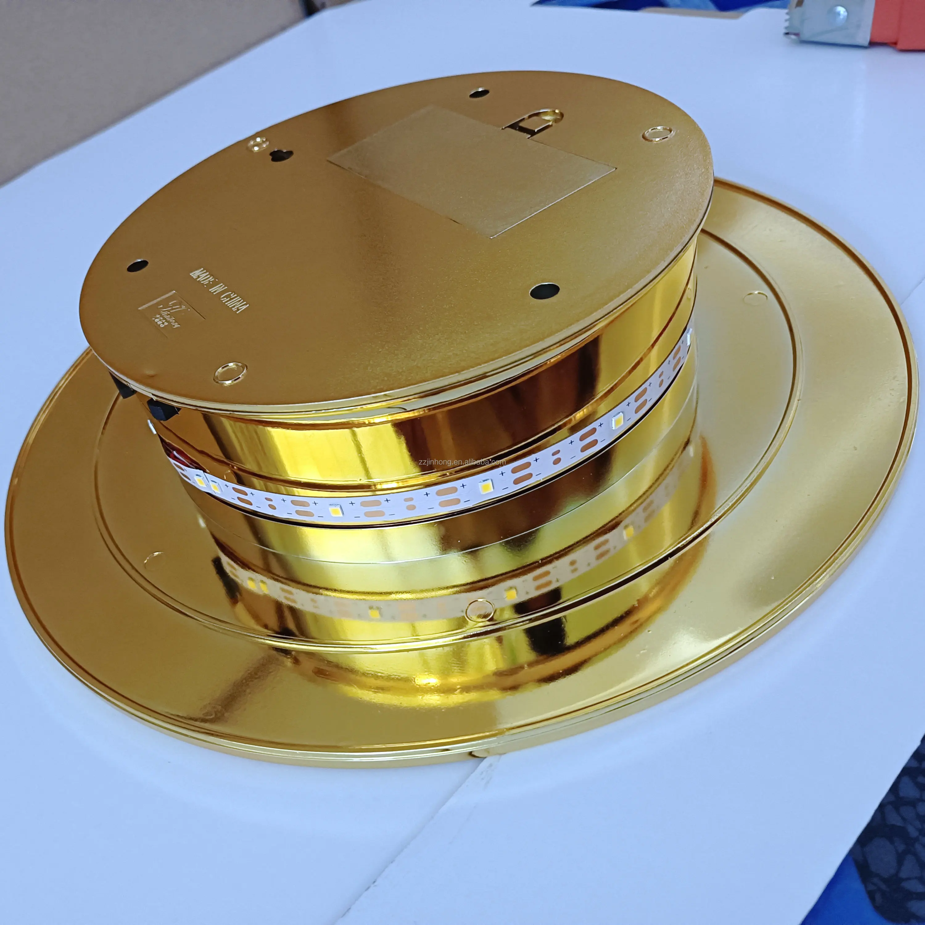 Gold Silver Rotating Display Stand with LED Light for Displaying Goods like Shoes, Bag, Craft Load Weight 5KG Turntable