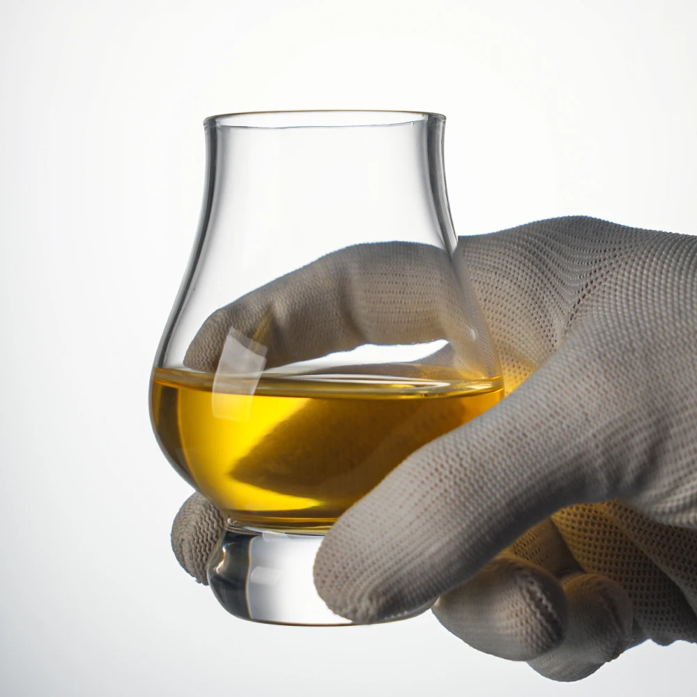 Handcrafted Good Bourbon Whisky Crystal Glass Snifter Shot Glass for Whiskey Smell Tasting Cognac Brandy