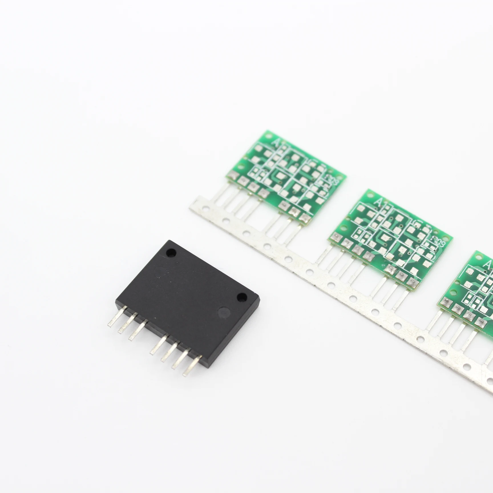 China Factory Customized Non-standard PCB Chip Relay Packing  Service With Epoxy Resin Packaging Process