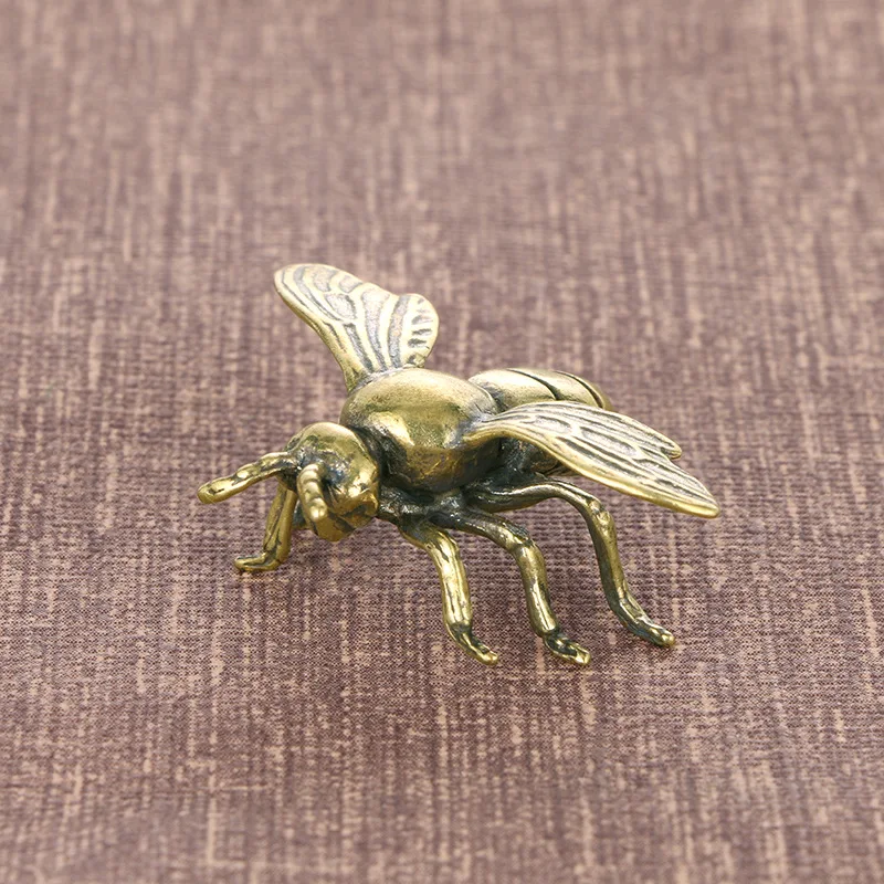 Imitate bees to make old antique bronze office decorative crafts ornaments
